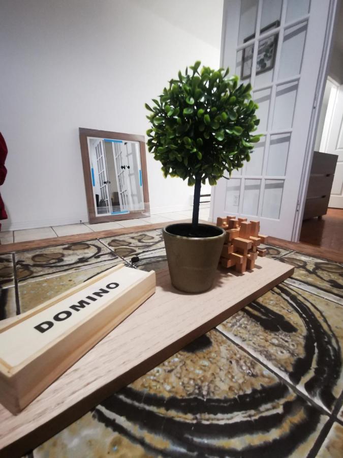 Plush 2 Bedroom Unit 5Min Downtown Off Wellington Montréal Eksteriør bilde